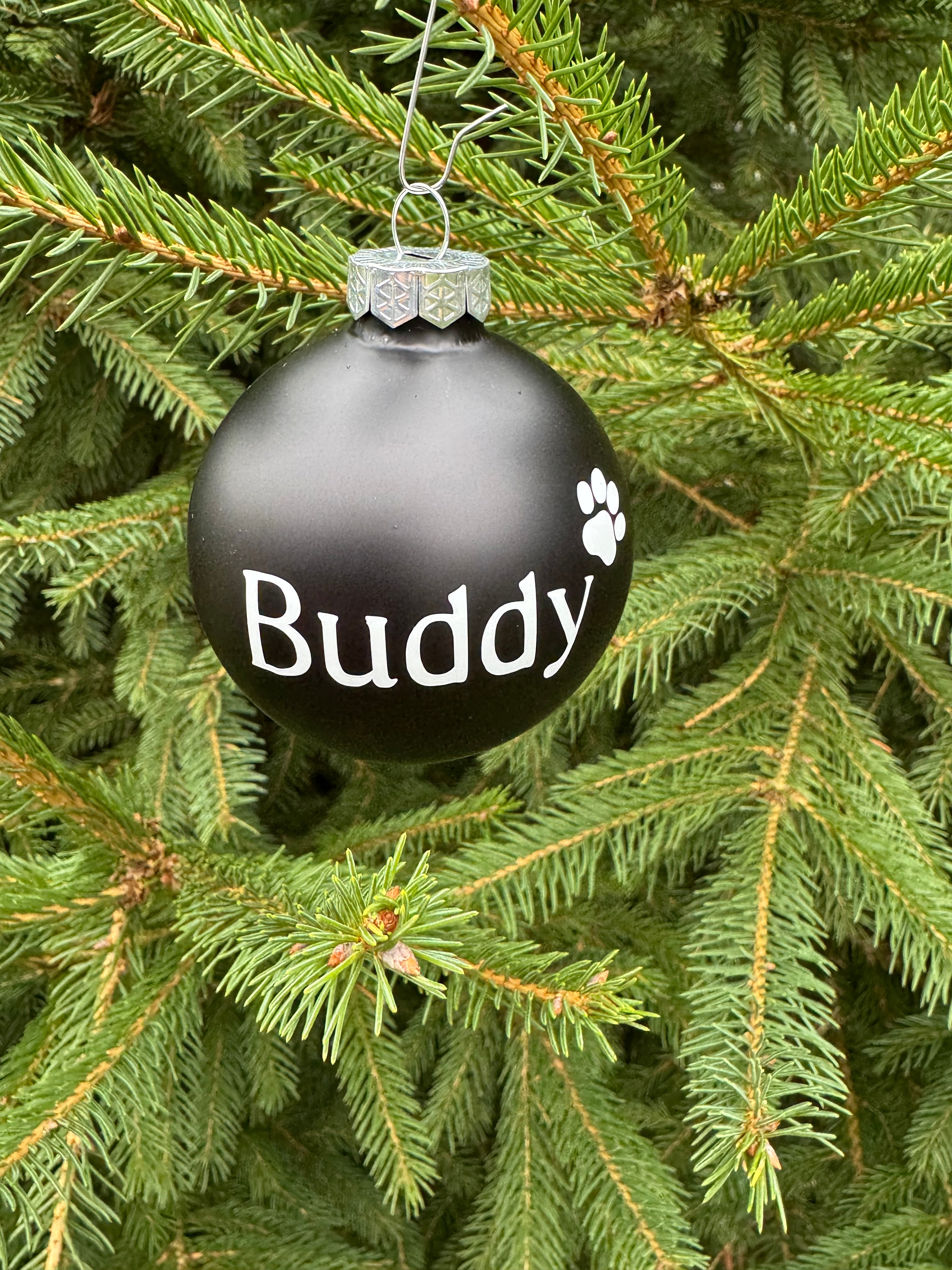 Personalisierte Weihnachtskugel mit Namen – Hochwertig & Liebevoll Geplottet