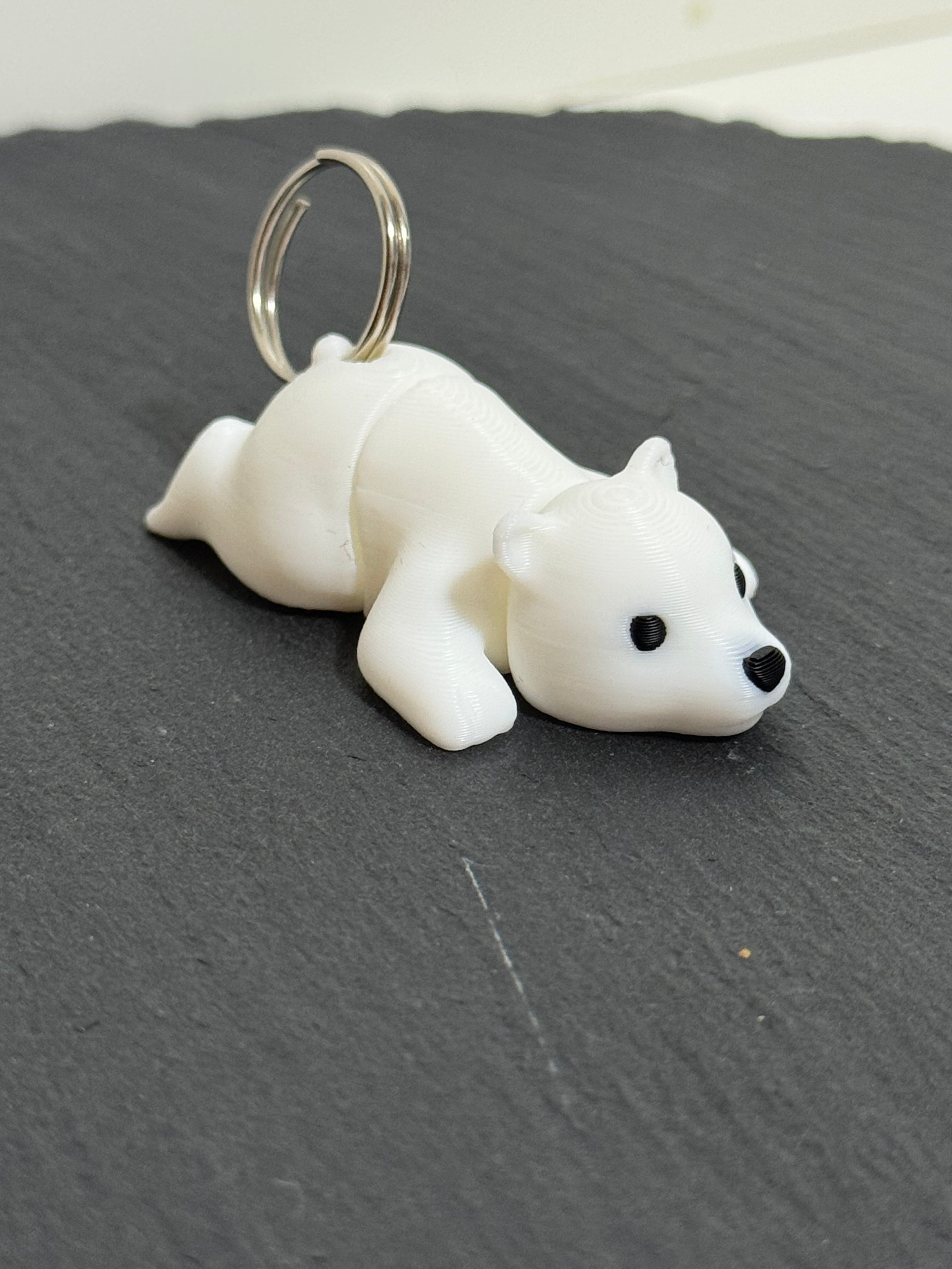 Kleiner Polarbär – 3D-gedruckter Schlüsselanhänger | Leicht, beweglich & cool